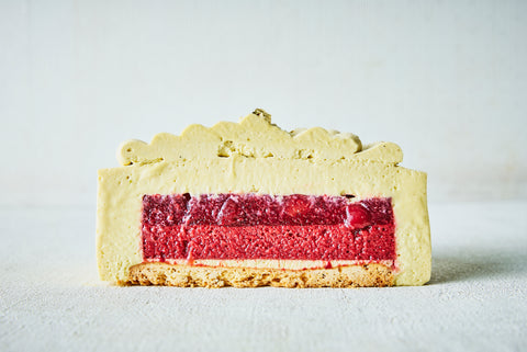 <クリスマス限定>Mousse pistache griotte -ピスタチオとチェリーのムースケーキ-