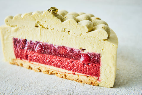 <クリスマス限定>Mousse pistache griotte -ピスタチオとチェリーのムースケーキ-