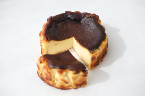 Basque cheesecake -バスクチーズケーキ-